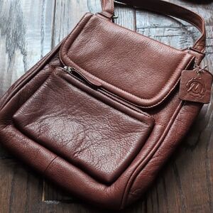 OSGOODE MARLEY I Brandy Brown Leather RFID Crossbody Organizer Purse